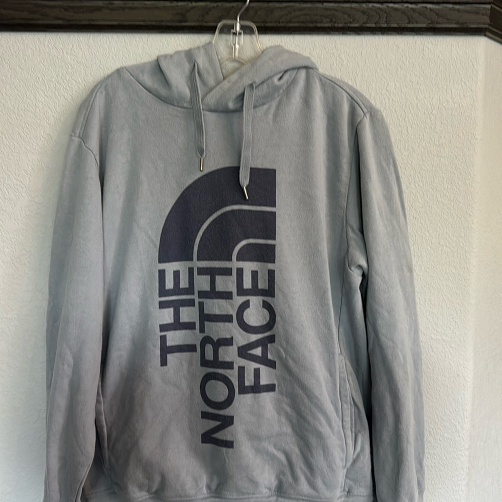 North Face sweatshirt men’s medium